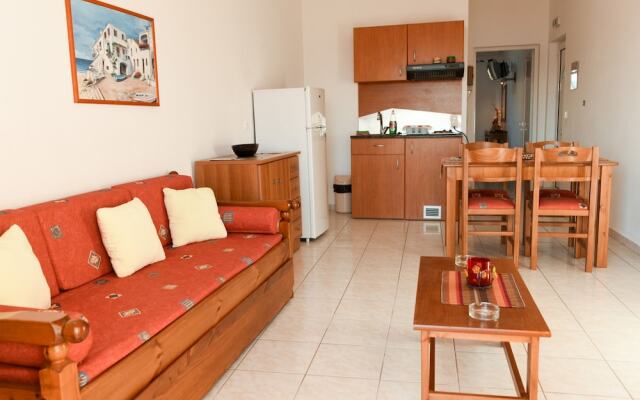 Athena Apartments & Studios