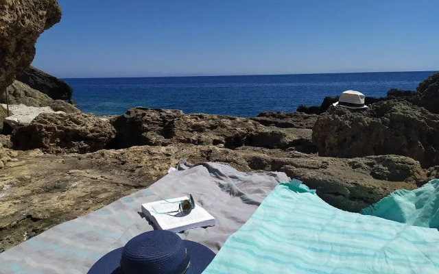 Loggos Summer House