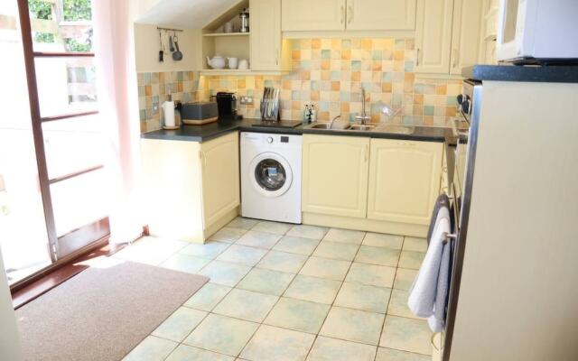 Beautiful 4-bed House, Polperro With Harbour Views