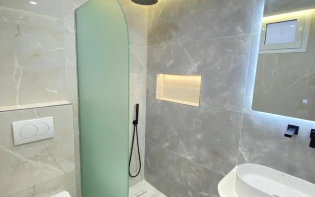 Nefelis Rooms