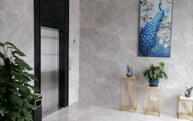 Yifu Apartment Hotel