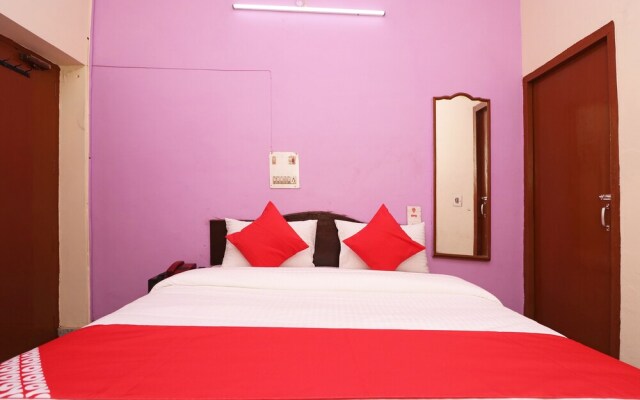 OYO 22577 Hotel City View