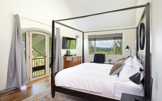 The Setting Inn Willamette Valley