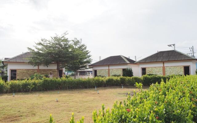 Chaofa Resort