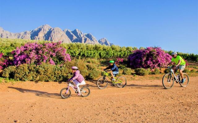 Vredehoek Guest Farm