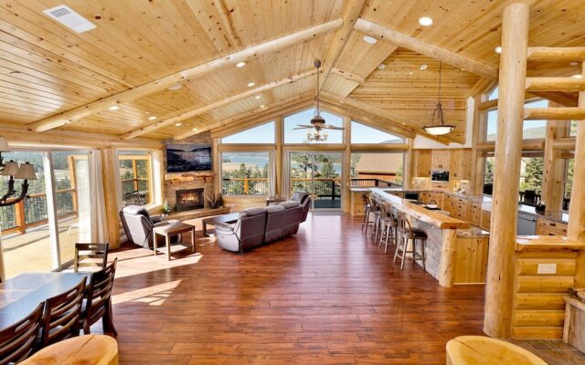 Golden OAK LOG Cabin #2206