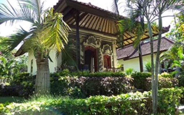 Coral Bay Bungalow
