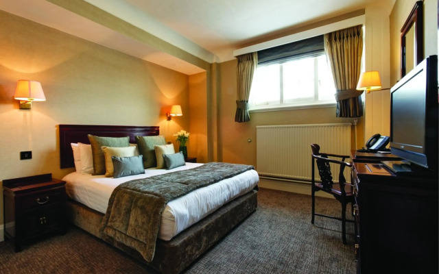 Gem Strathmore Hotel