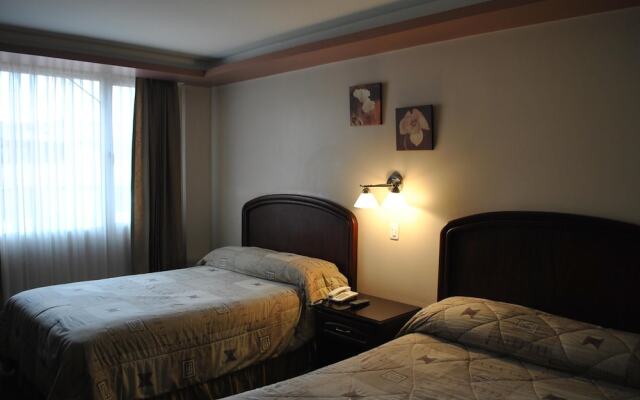 Hotel Makroz