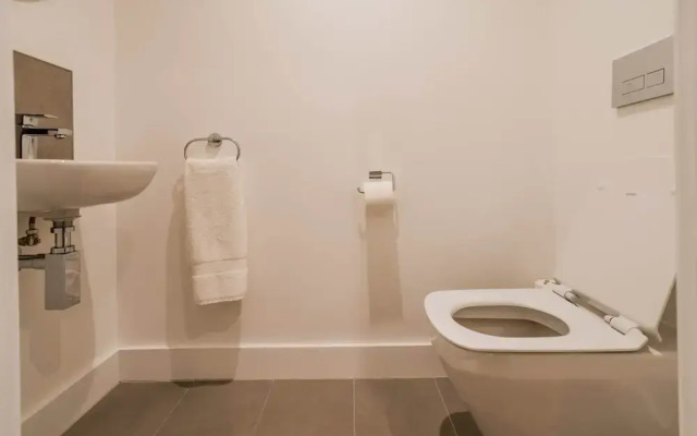 The Hidden Suite - 4BR Townhome Roof Top