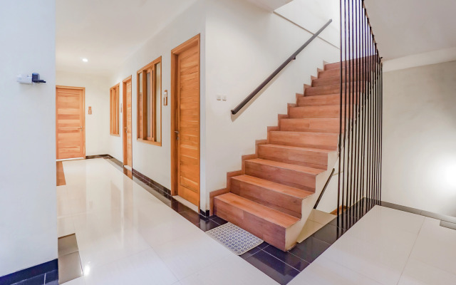 90319 Angler Guest House Malang