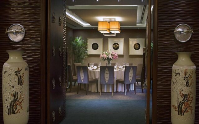 Sheraton Saigon Grand Opera Hotel