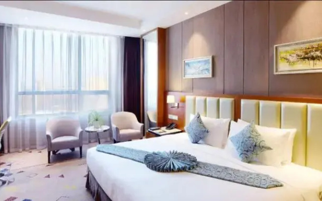 Huayang Hotel