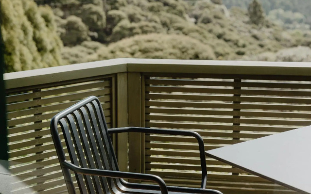 Buffalo Lodge – Outside – Coromandel