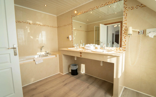 Best Western Hotel Ile de France Hotel & Spa