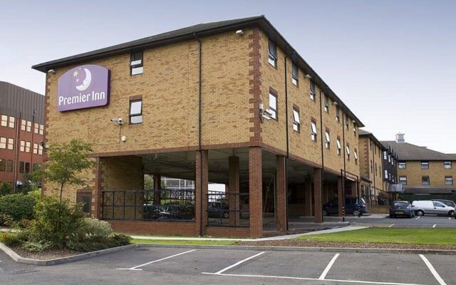 Premier Inn London Romford (Mercury Gardens)