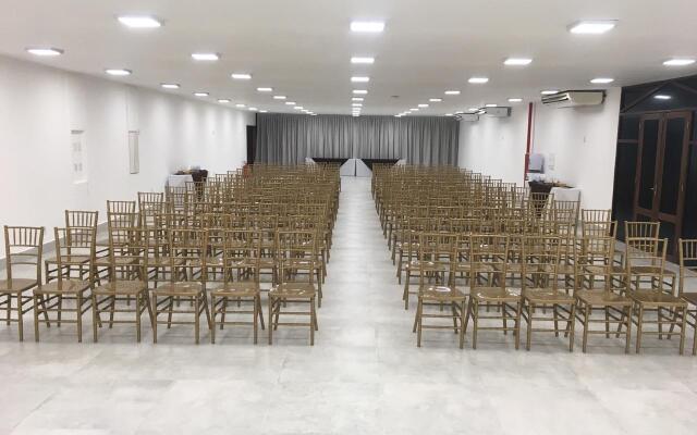 El Aram Imirá Beach Resort