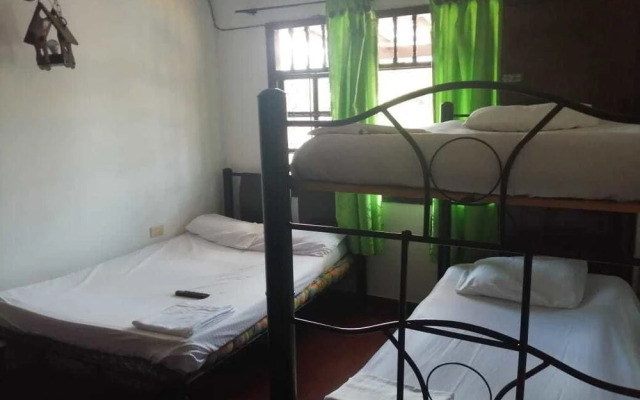 Villa Aura Hostal