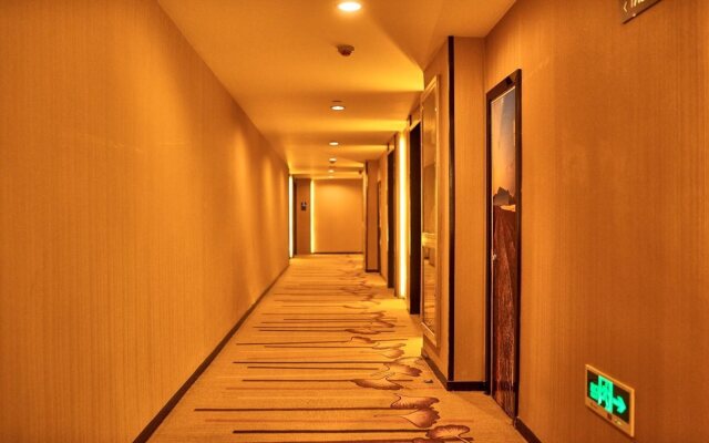 Lavande Hotel Haining Leather City Yintai