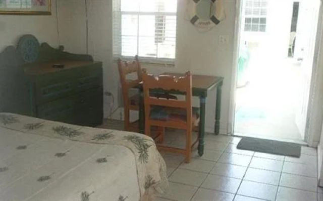 Hollywood Beach Inn