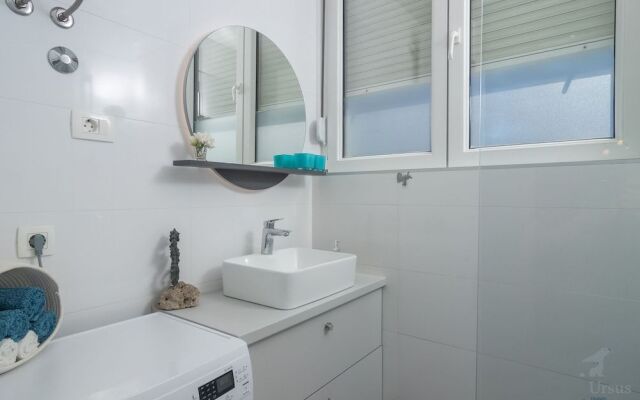 Mina Apartment