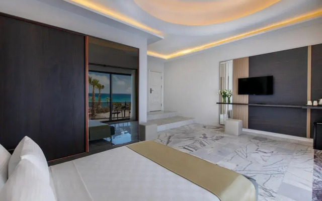 Enki Spinoza Thermal Resort Hotel