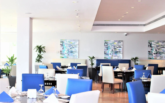 Mövenpick Hotel & Resort Al Bida'a Kuwait
