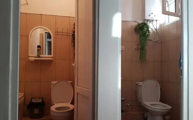 Hostel Retro