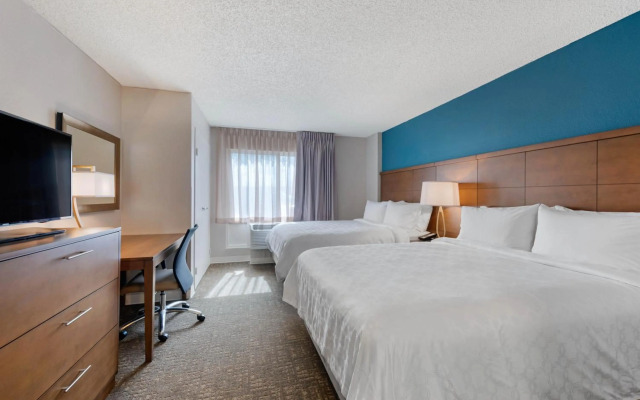 Element Al Mina, Dubai