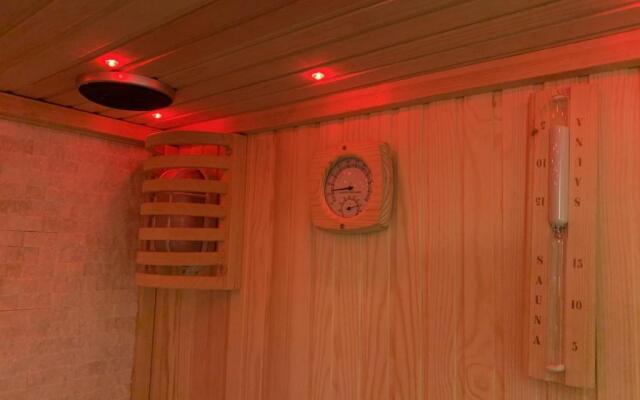 Spa & Wellness by Des Anglais " Ingresso SPA gratuito"