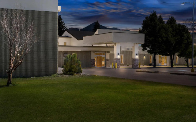 Comfort Inn & Suites