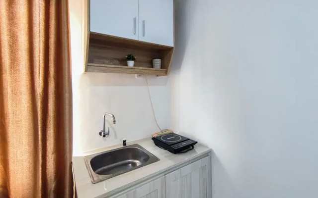 Comfort And Well Design Studio At Paltrow City Apartment