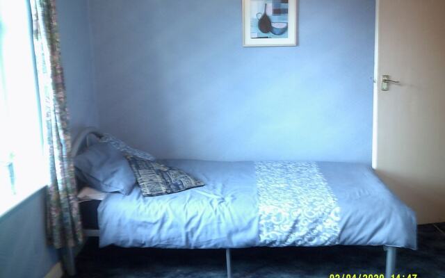Wheatsheaf House Bed & Breakfast