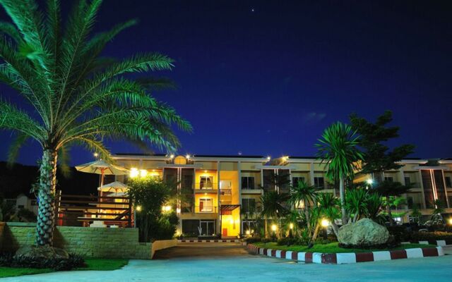 Boonjumnong Modern Apartments