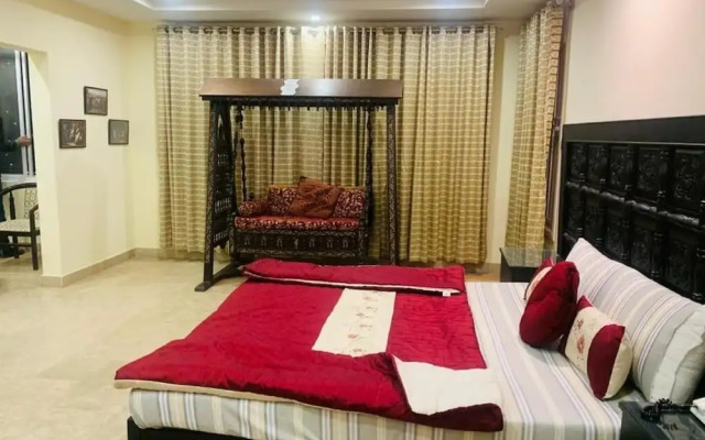 Thikana Hotel
