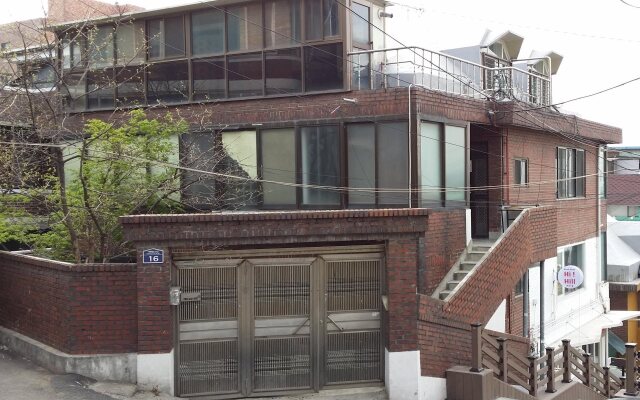 Itaewon Sugar Guesthouse