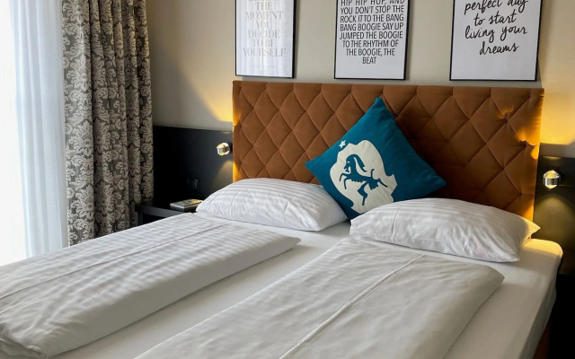 Villa Carlton - Adults Only