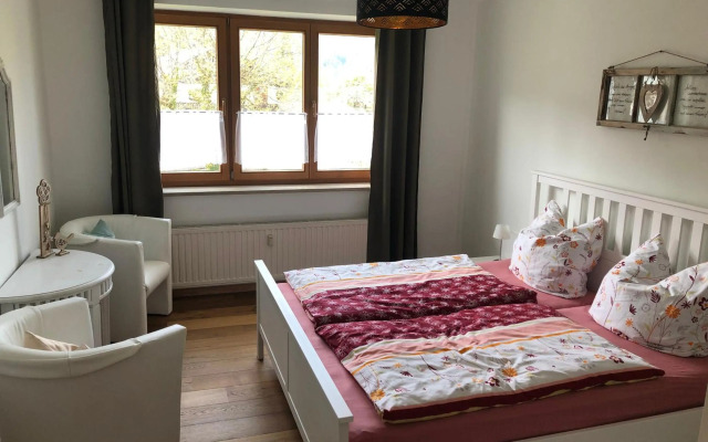 Ferienwohnung Landhaus zum Sonnenschein