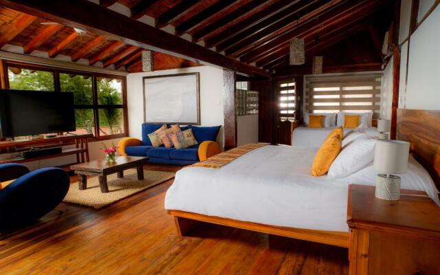 Casa Olonche Hotel