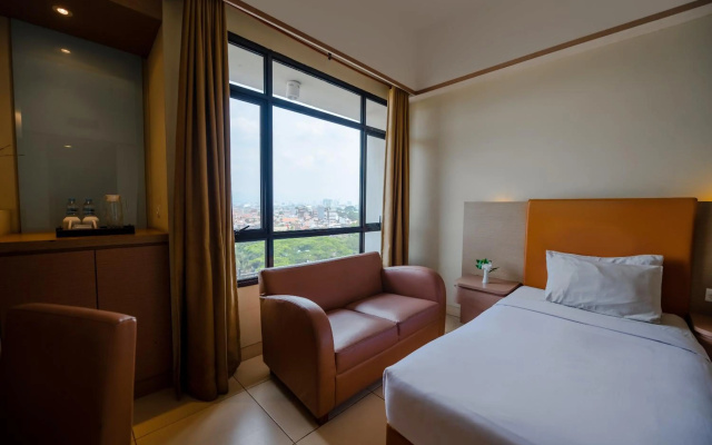 Grand Pasundan Convention Hotel - Image 6