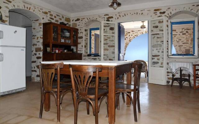 Antiparos Stone House with sea views