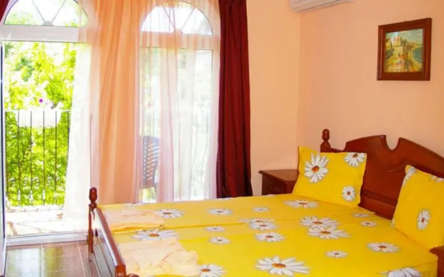 Guest House Yanakievi