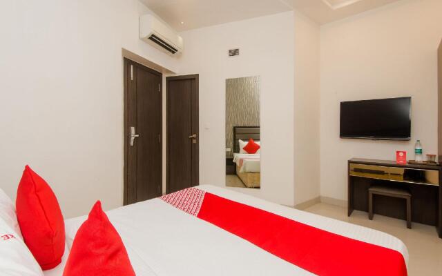 OYO 8690 Hotel Kalpana Elite