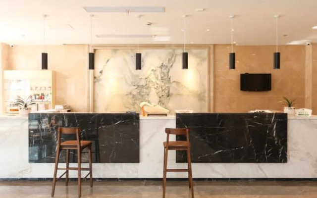 莫泰168(南通长江路店)