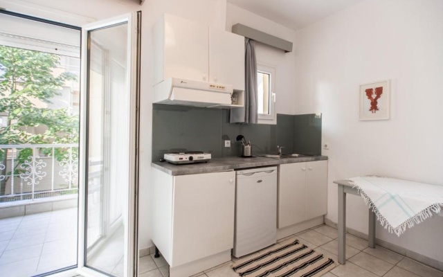 Afkos Apartments