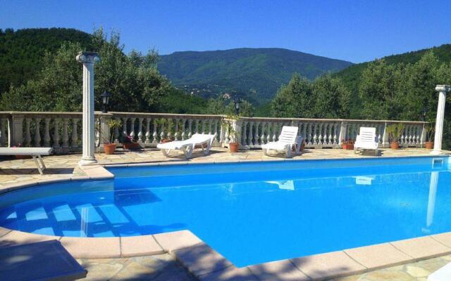 Piero Della Francesca - Tuscany Villa Resort