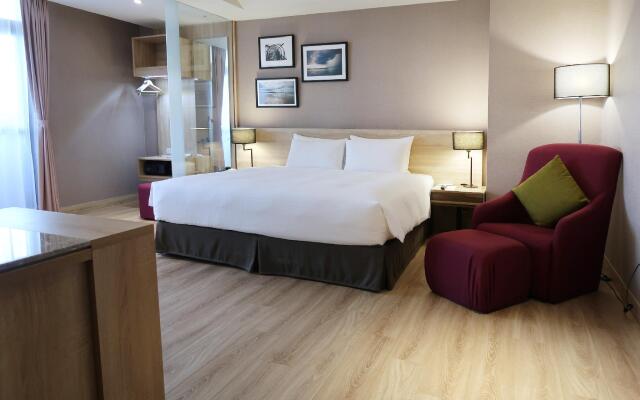 The HO Hotel