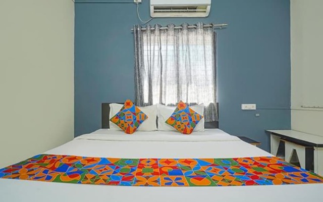 Fabexpress Shraddha Inn