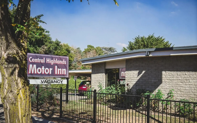 Central Highlands Motor Inn