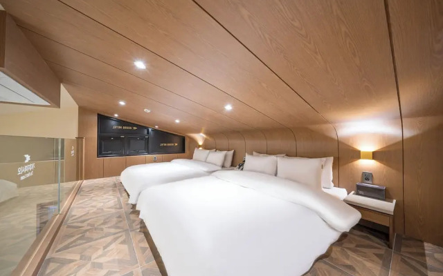 Sweet Hotel Seongseo